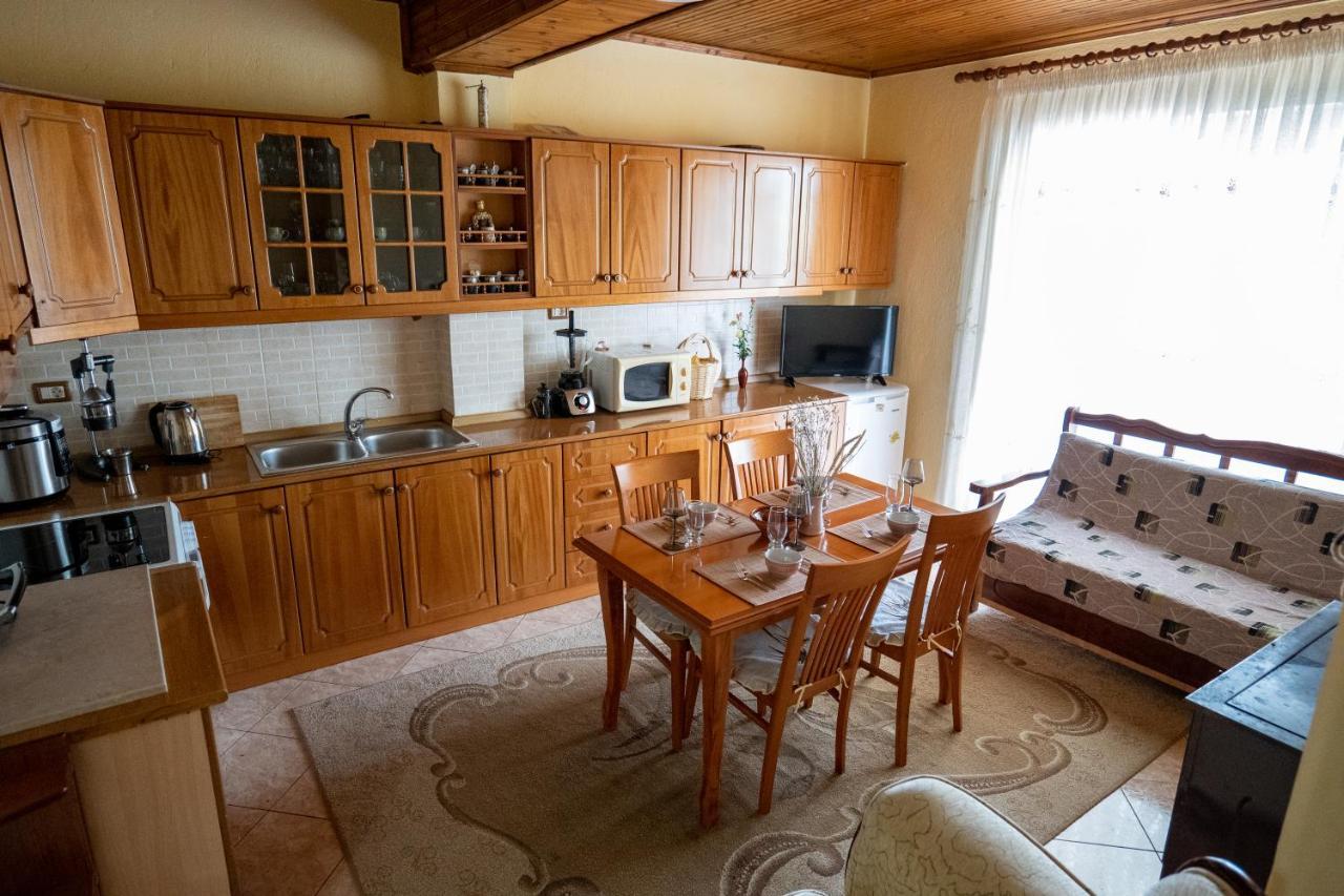 Panoramic View House Country house *